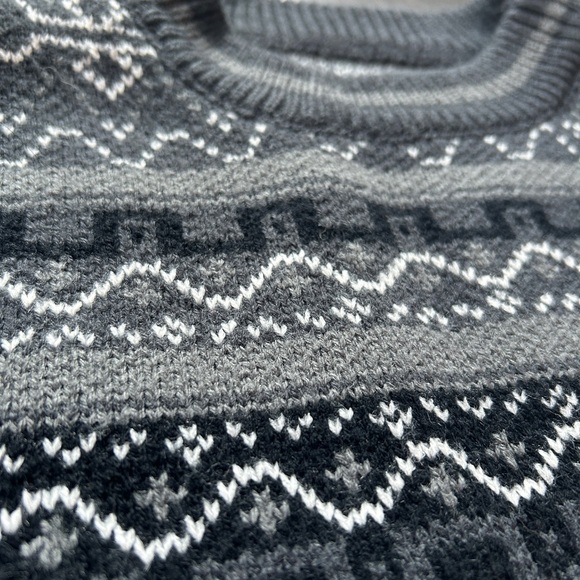 Gothic Grunge Print Sweater in Grey Academic Pattern - Picture 5 of 8